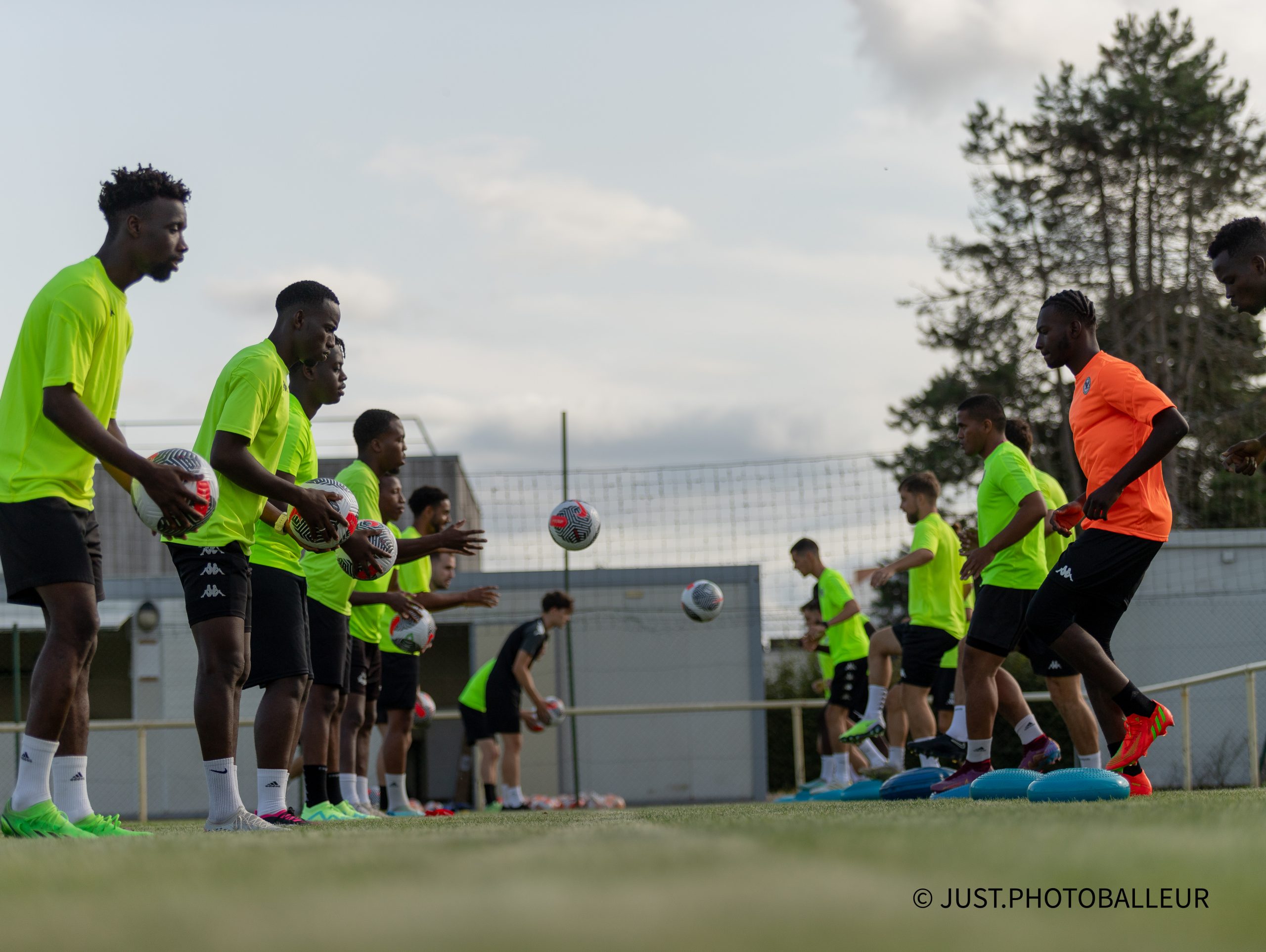 24-07-23 : Reprise Voltigeurs Chateau